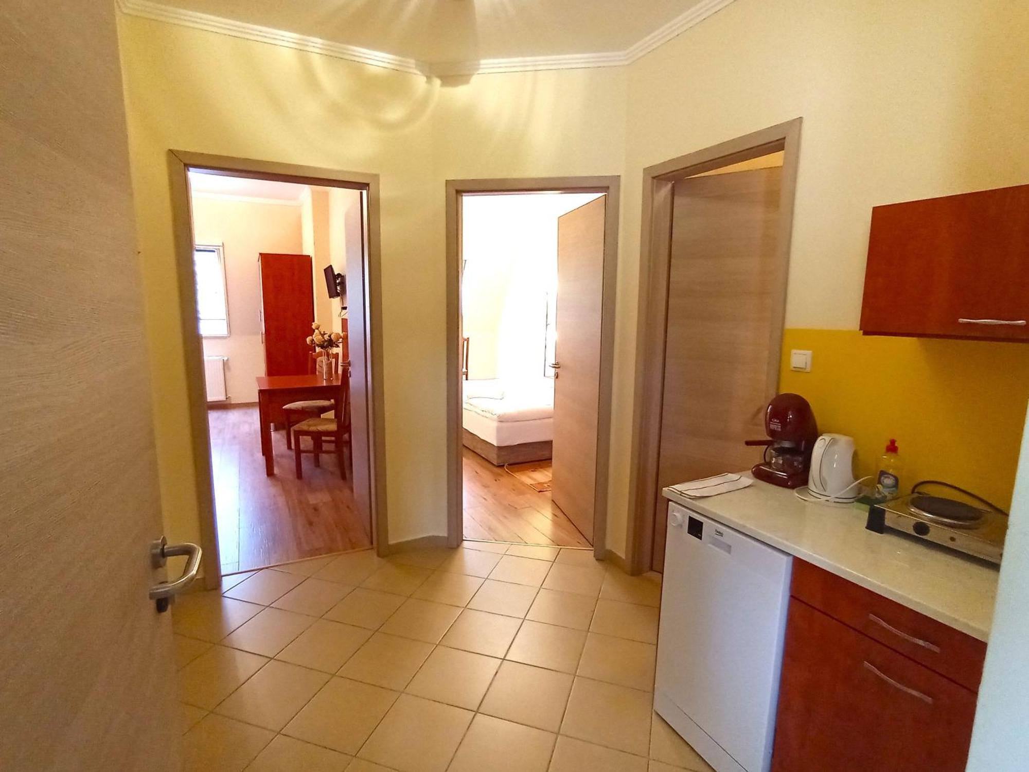 Patak-Party Apartmanok Bogács エクステリア 写真